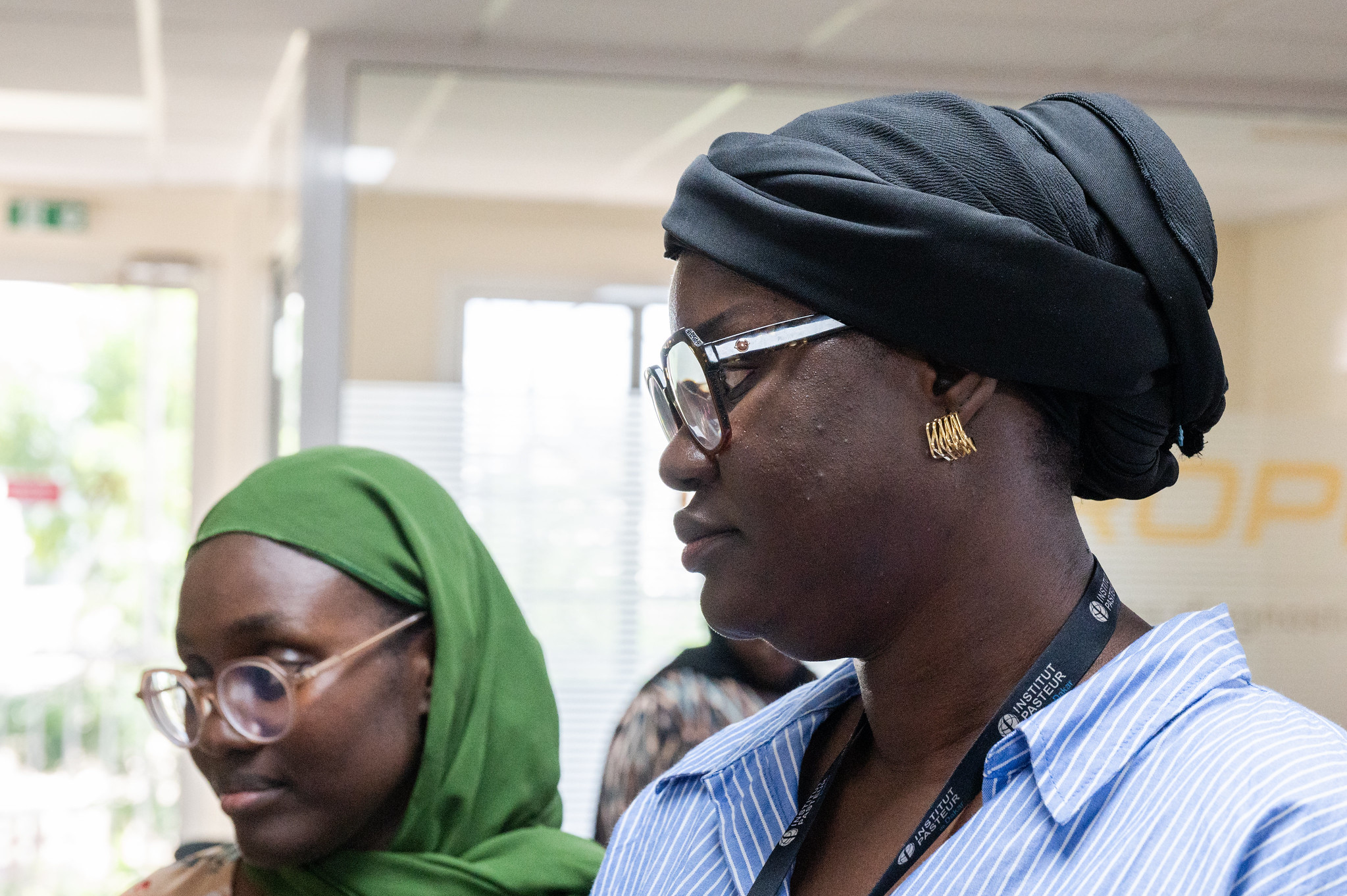 Virologist Ndeye Sakha Bob (right) (Photo: G.Ortolani/TWAS).