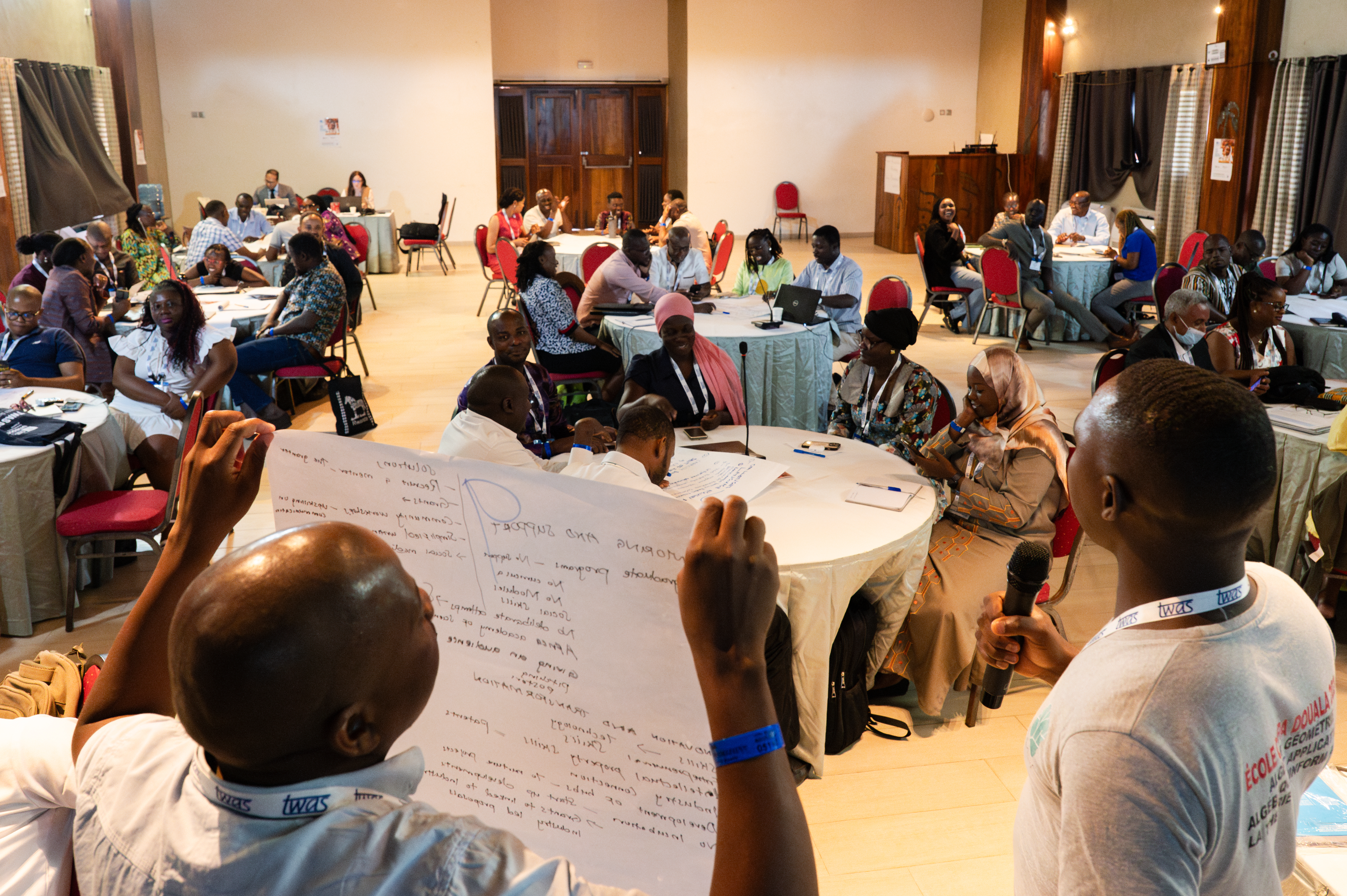 Group discussions at the workshop (Photo: G. Ortolani/TWAS)