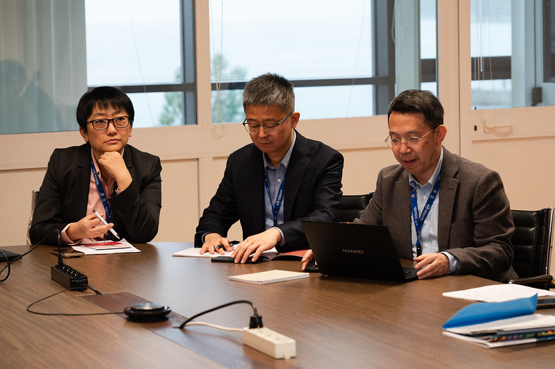 From left: Dongyao WANG, Deputy Director, Division of International Organization Programs, Bureau of International Cooperation, Chinese Academy of Sciences; Chunshan LI, Professor and Director, TWAS Young Affiliate Alumni, The CAS-TWAS Centre of Excellence for Green Technology (CEGT), Institute of Process Engineering, Chinese Academy of Sciences; and Zhaohui LIN, Professor and Director, CAS-TWAS Centre of Excellence for Climate and Environmental Sciences (ICCES), Institute of Atmospheric Physics, Chinese Ac