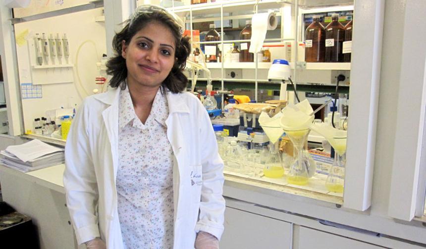 Pakistani biochemist Almas Taj Awan's career benefited from a TWAS PhD Fellowship at University of Campinas in Brazil.